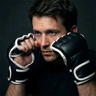 Gant de boxe demi-doigts noir contour blanc