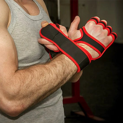 Homme salle de sport ajuste equipement gant musculation rouge et noir