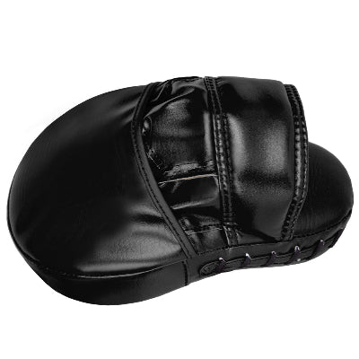 une mitaine de focus noire également appeler pao boxe